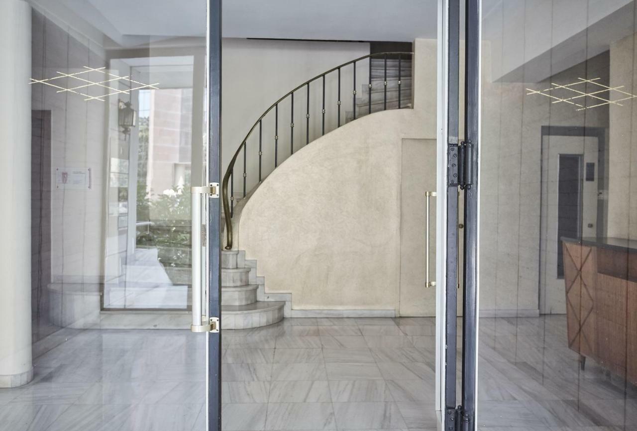 Chic One Bd Apartment With Hilton View Atenas Exterior foto